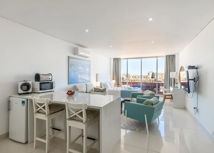 Estudios Marina 公寓 *