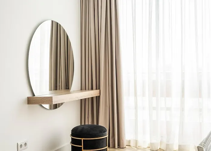 Estudios Marina * 维拉摩拉