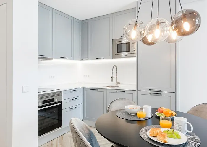 Estudios Marina * 维拉摩拉